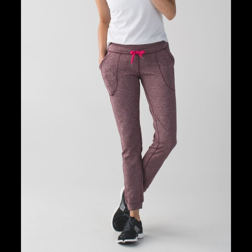 Lululemon Base Runner Pant III Joggers - Size 0